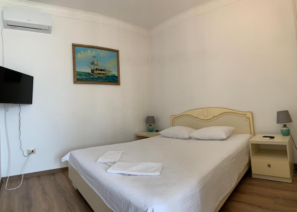 Appartments Near 7 Km 5001155 Prilimanskoye Екстериор снимка