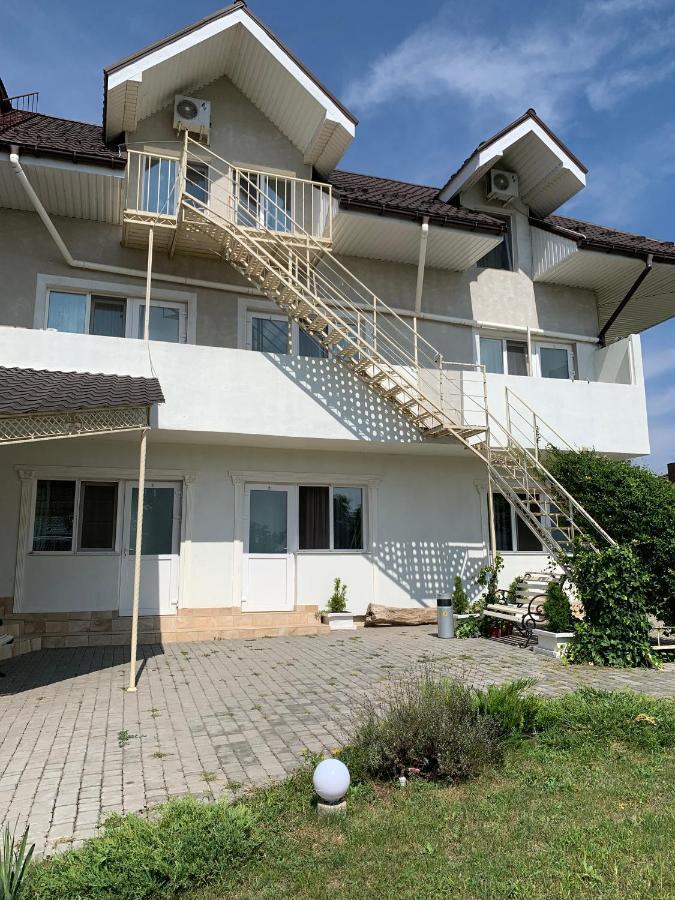Appartments Near 7 Km 5001155 Prilimanskoye Екстериор снимка