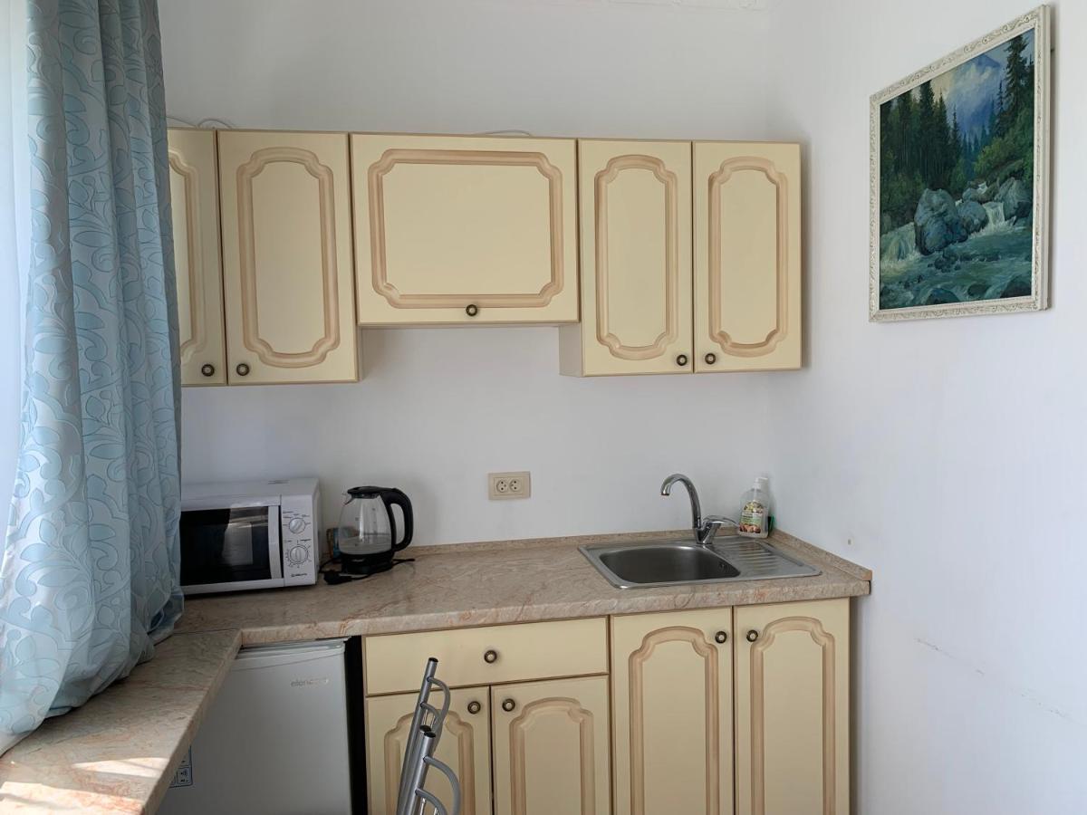 Appartments Near 7 Km 5001155 Prilimanskoye Екстериор снимка