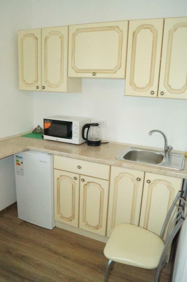 Appartments Near 7 Km 5001155 Prilimanskoye Екстериор снимка