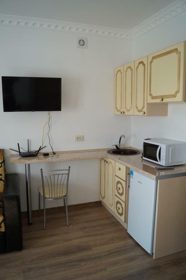 Appartments Near 7 Km 5001155 Prilimanskoye Екстериор снимка