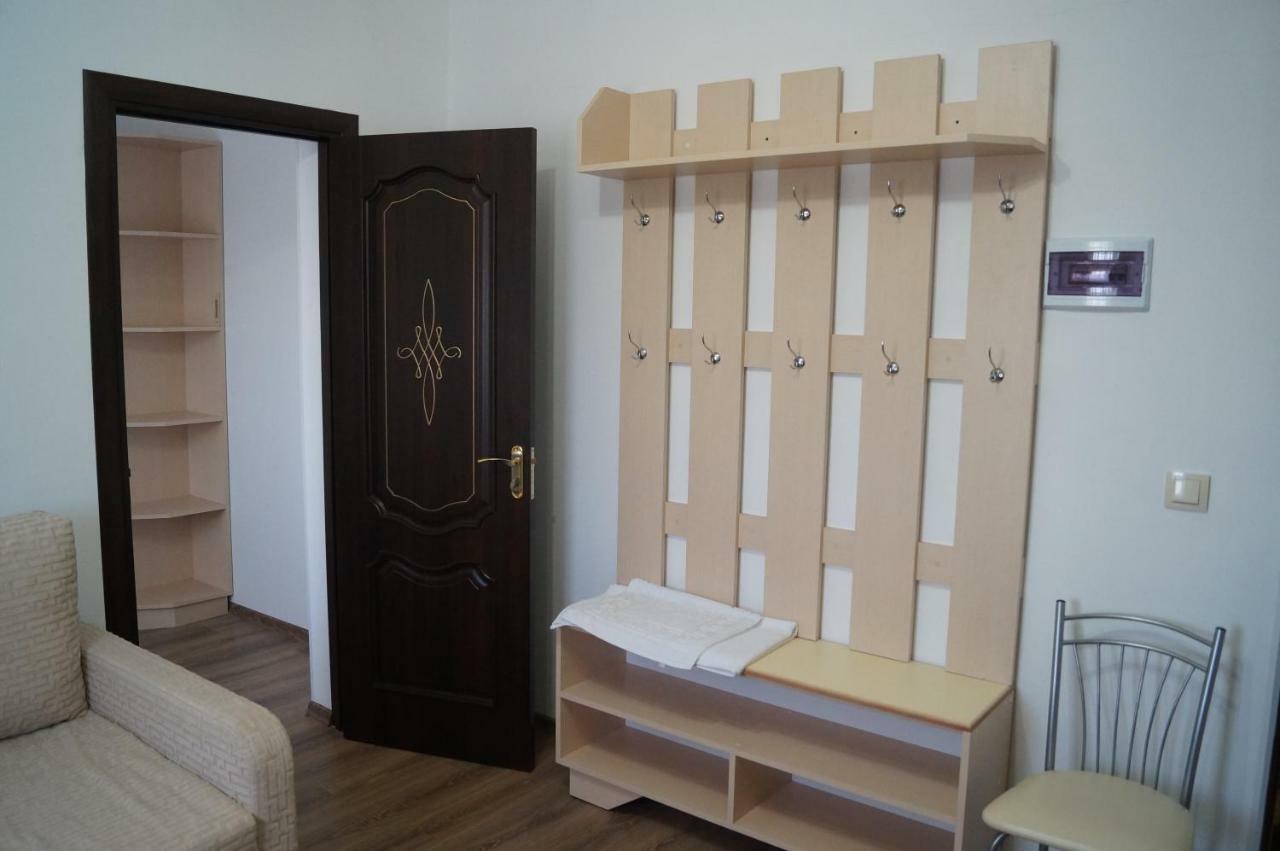Appartments Near 7 Km 5001155 Prilimanskoye Екстериор снимка